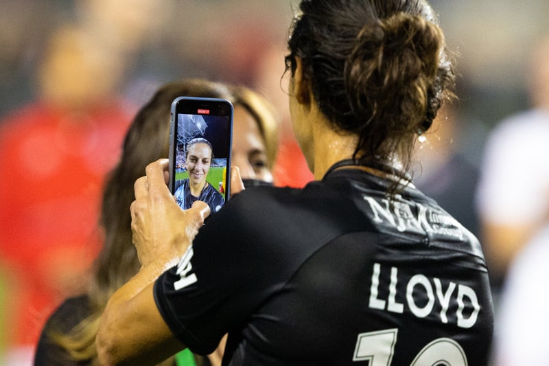 Carli Lloyd takes a selfie